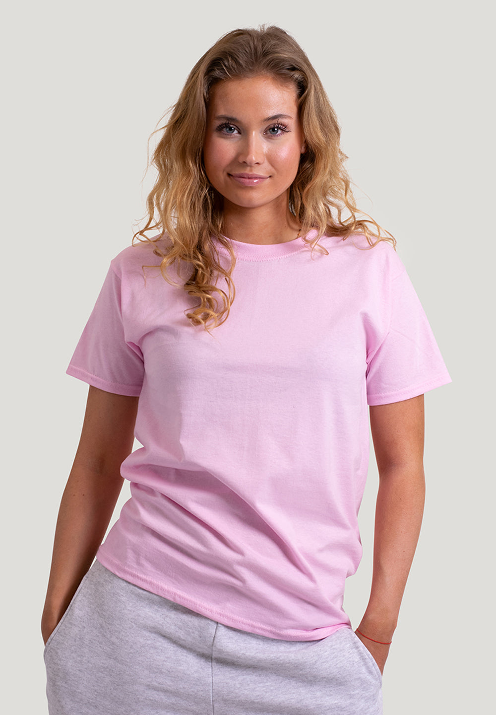 12-Pack Heren T-Shirts Van Fruit of the Loom - Met V-Hals Of Ronde Hals! | Dagelijks 12-Pack Heren T-Shirts Van Fruit of the Loom - Met V-Hals Of Ronde Hals! | Dagelijks